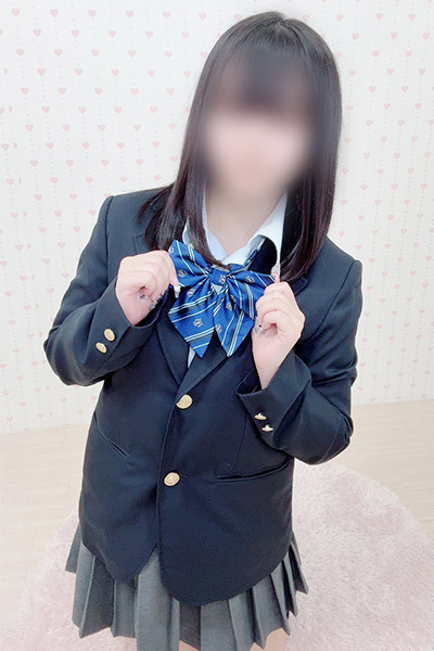 ゆうり(19)
B88(F) W56 H80